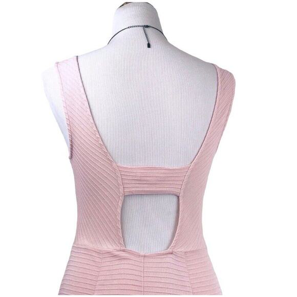 Silence and Noise Blush Pink Cutout Back Knit Dress Women's Size S - Picture 6 of 9